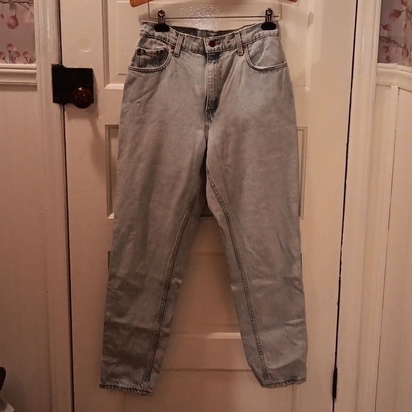 Vintage 1990s Y2K high waist Levi's jeans 👖 relaxed fit tapered leg - Picture 1 of 6